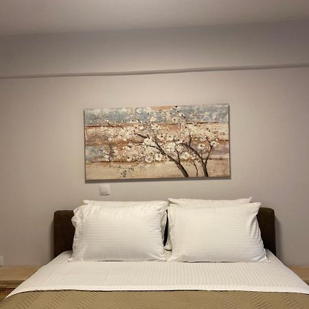 Orama Rooms 2 Kalamata Ngoại thất bức ảnh