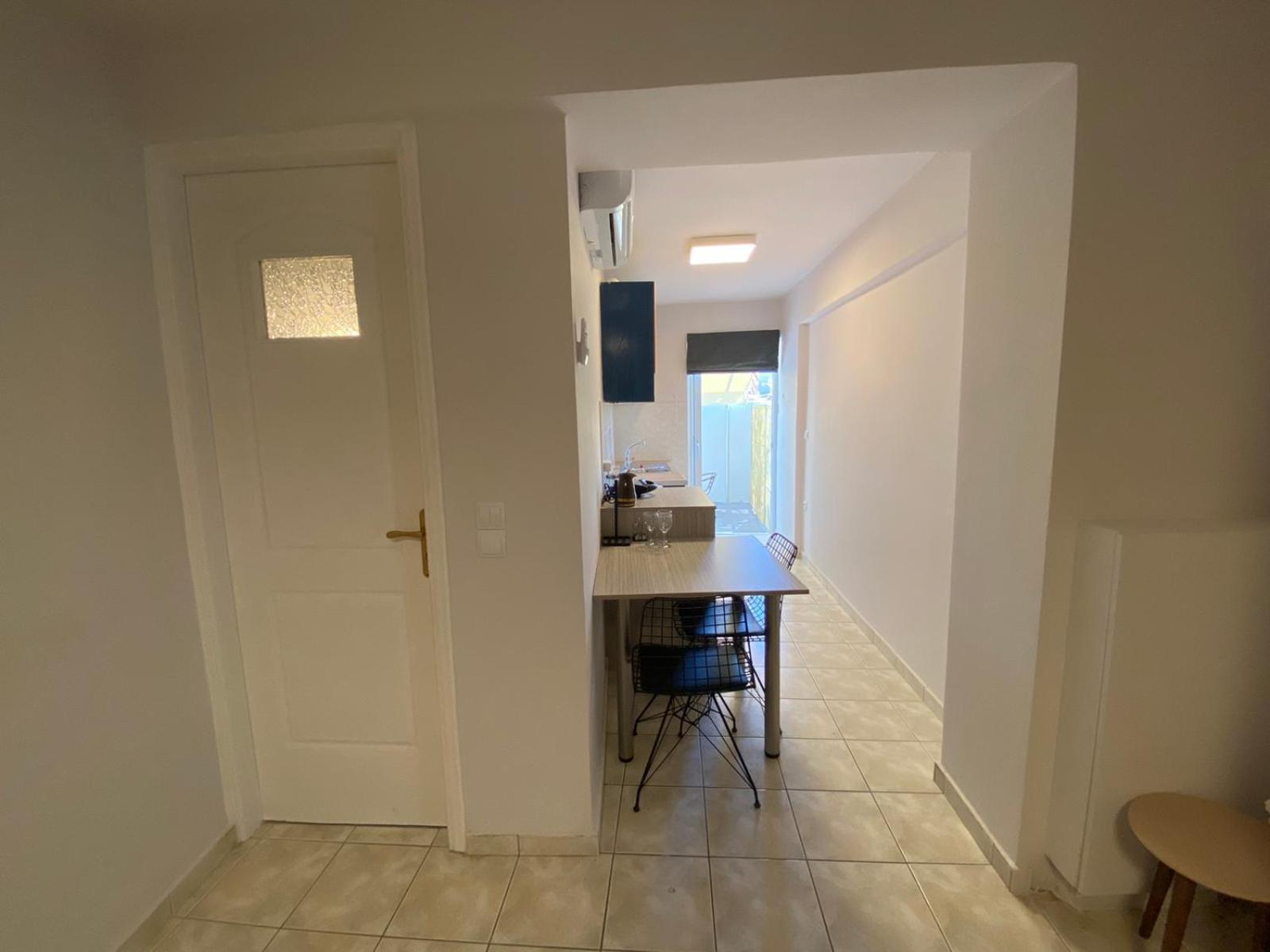 Orama Rooms 2 Kalamata Ngoại thất bức ảnh